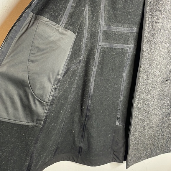 Arc’teryx | Wool Blend Lanea Longline Full Zip Coat - Picture 7 of 11